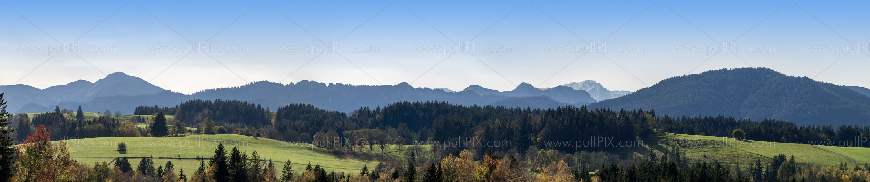 Preview 4-Ammergebirge Zugspitze.jpg